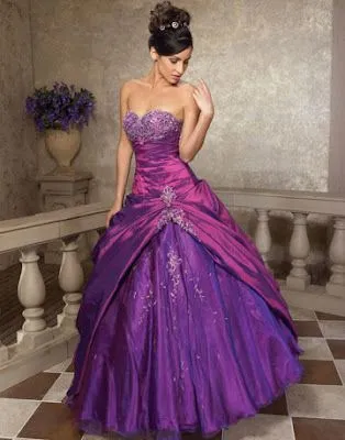 Vestido de 15 años - Color Violeta Brillante : Vestidos para tu fiesta