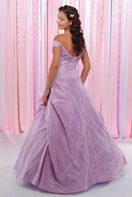 Vestido de 15 años - Color Violeta Claro : Vestidos para tu fiesta