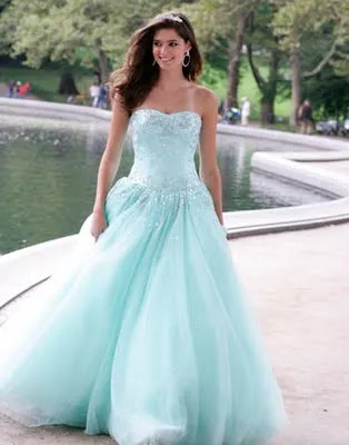 Vestidos de 15: vESTIDO CELESTE PASTEL =)