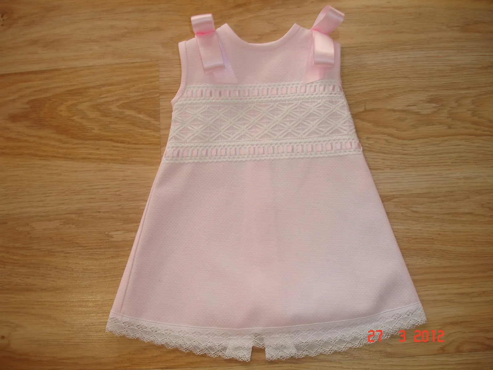 La casita de Sara.Boutique Infantil: VESTIDOS BEBE