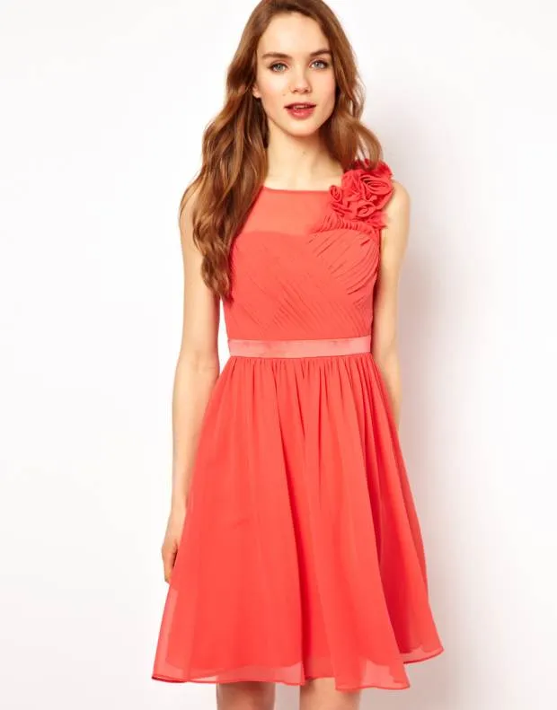 Vestidos Color Coral