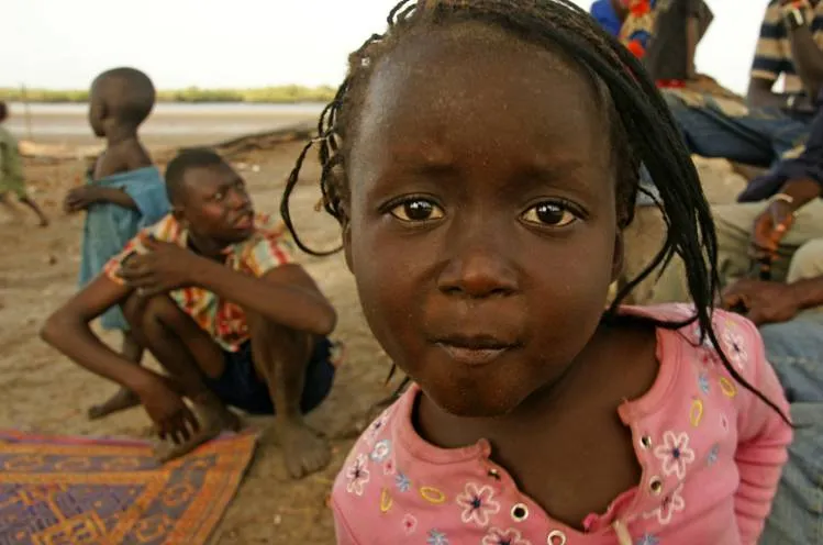 Viajar a Gambia. Información Viajes. Reportaje Fronteras de Papel ...