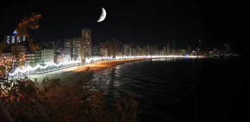 Viajes - Playas de Benidorm: Playa de Levante, Playa de Poniente ...