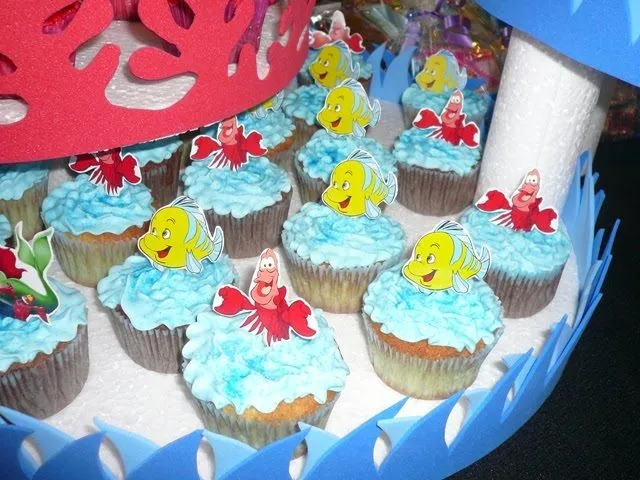 Vicky´s Cupcakes: Feliz Cumple Morena!!!