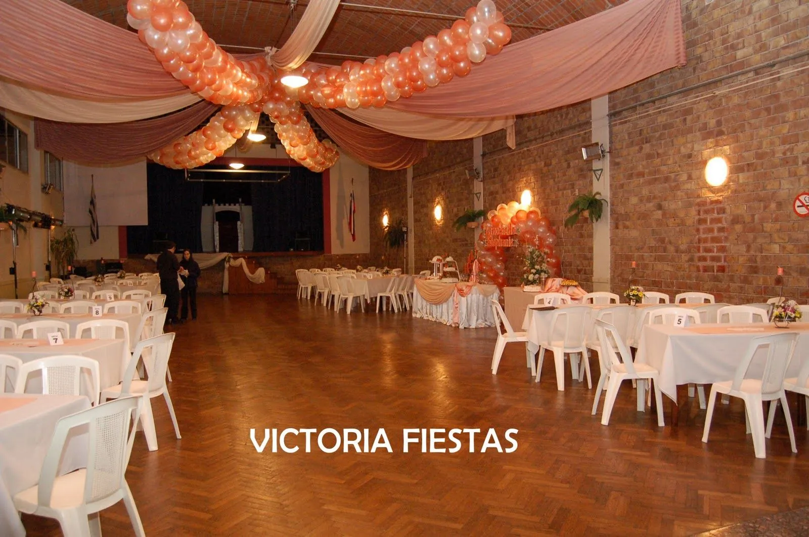 Victoria Fiestas: DECORACIÓN DE SALONES