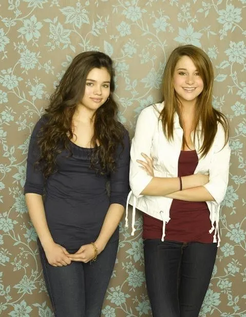 Vida secreta de una adolescente : Foto de India Eisley y Shailene ...