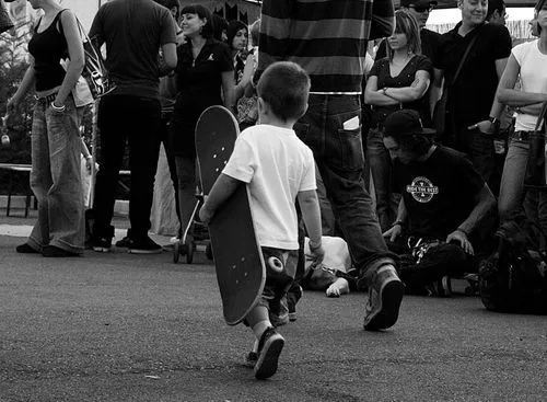 La vida de un skater: Capitulo 1.Mama,papa,quiero un skate