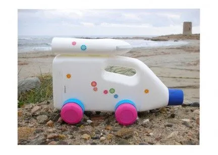 VIDA VERDE: JUGUETES CON MATERIAL RECICLABLE