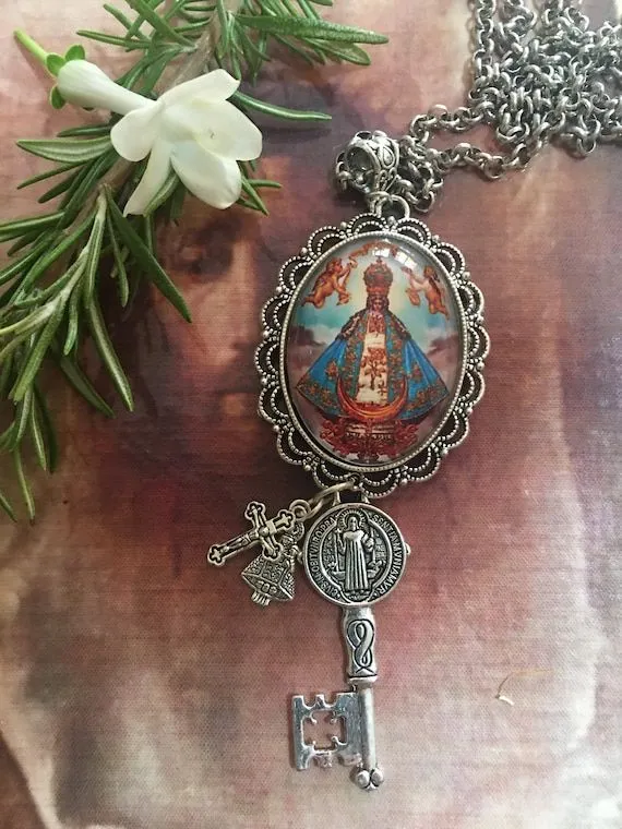 Virgen de San Juan de los Lagos. - Etsy México