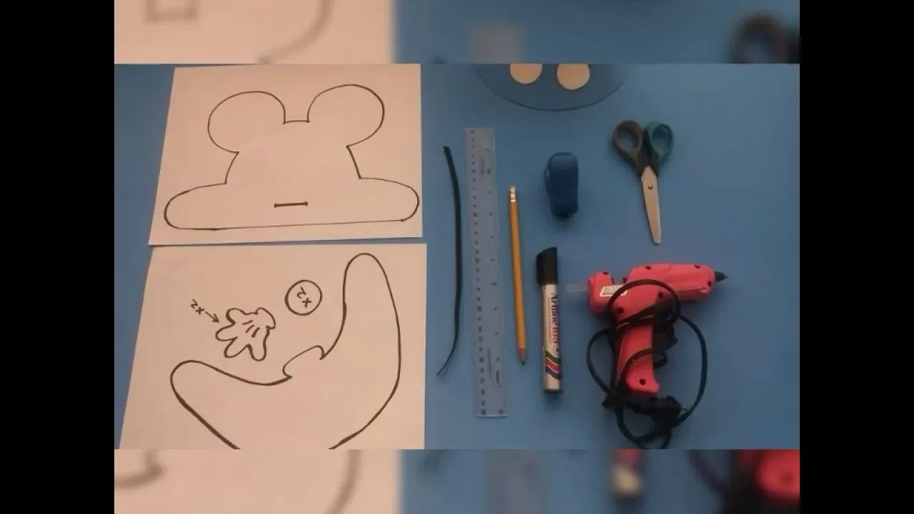 Visera de mickey mouse o mimi para fiesta etc con moldes - YouTube