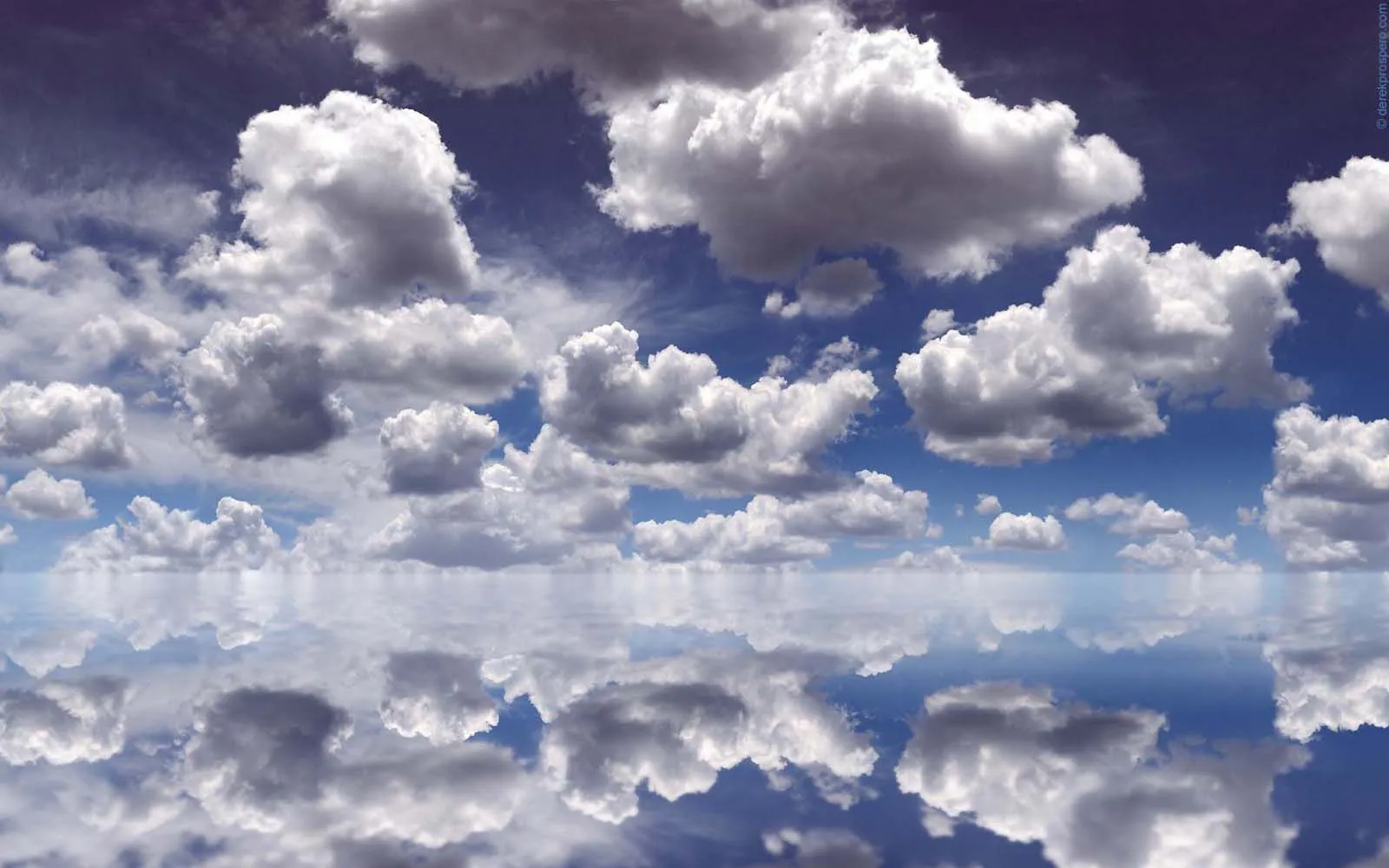 Wallpapers, Nubes reflejadas