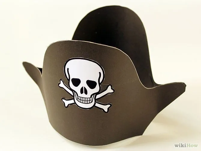 5 Ways to Make a Pirate Hat - wikiHow | Sombreros de pirata, Disfraz casero  de pirata, Piratas