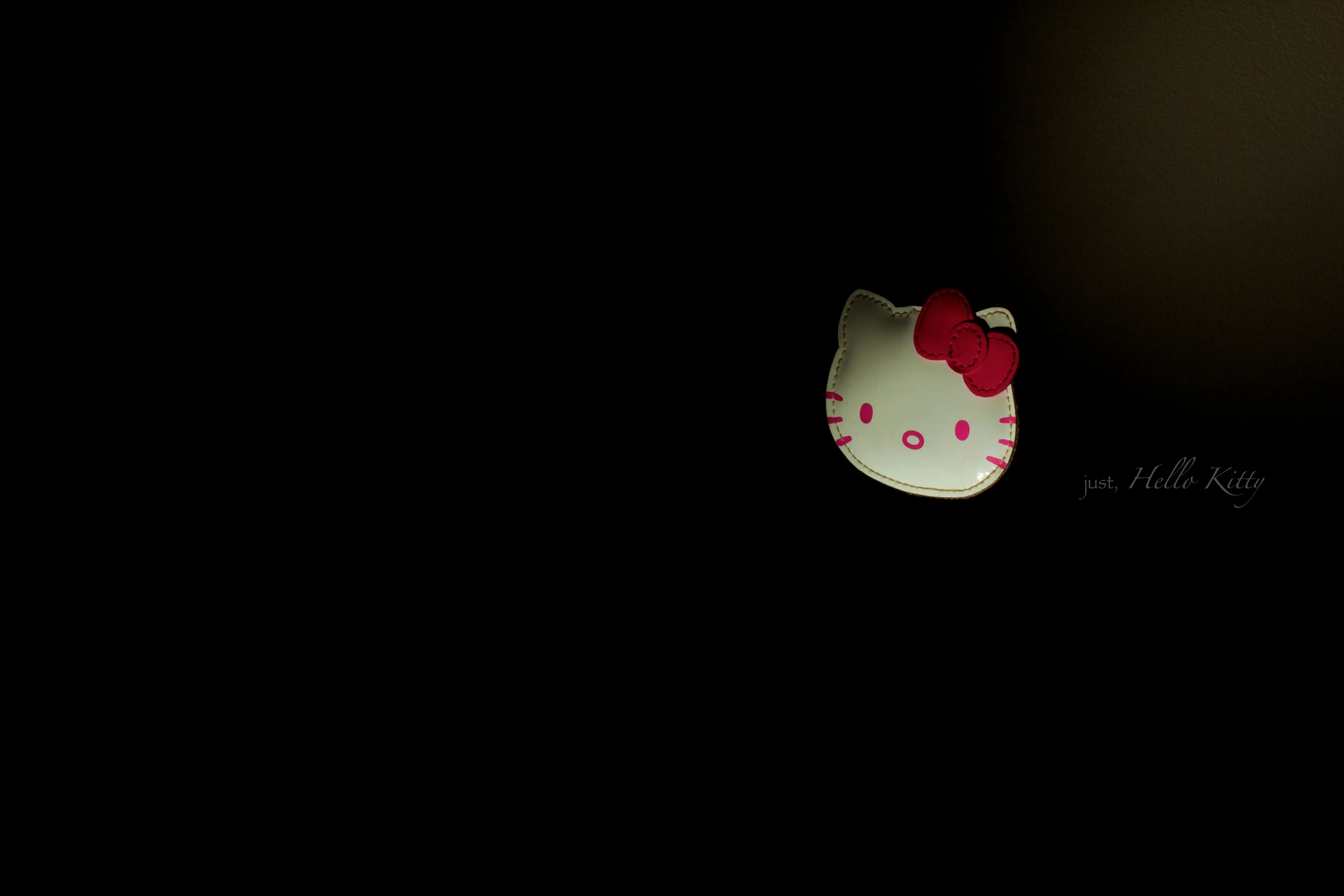 Hello Kitty fondo negro - Imagui