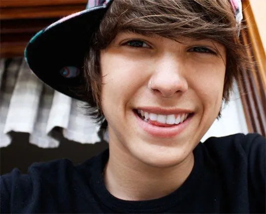 What makes you beautiful ~ ChristianBeadles&Tú: agosto 2011