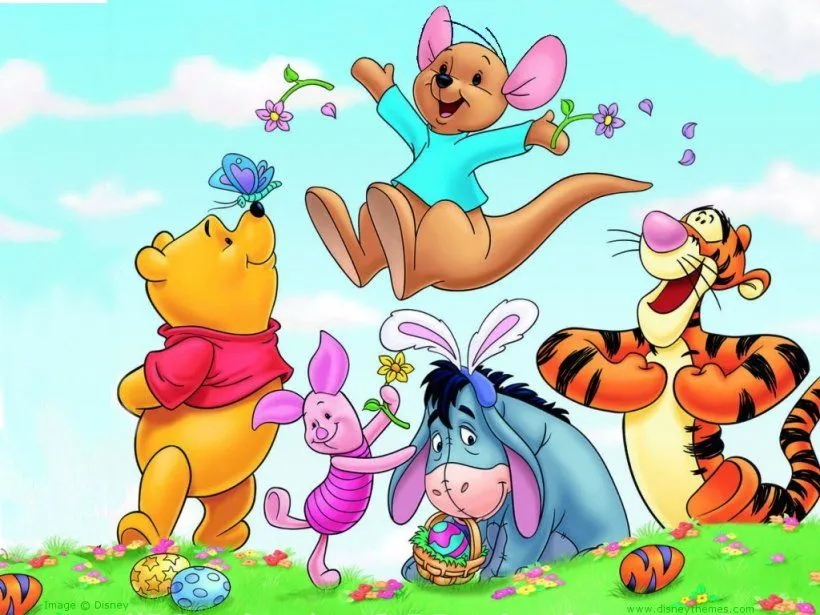 Winnie Pooh Abrazando Un Corazon Wallpapers | Real Madrid Wallpapers