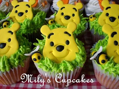 Winnie The Pooh Cupcakes | bigFATcook