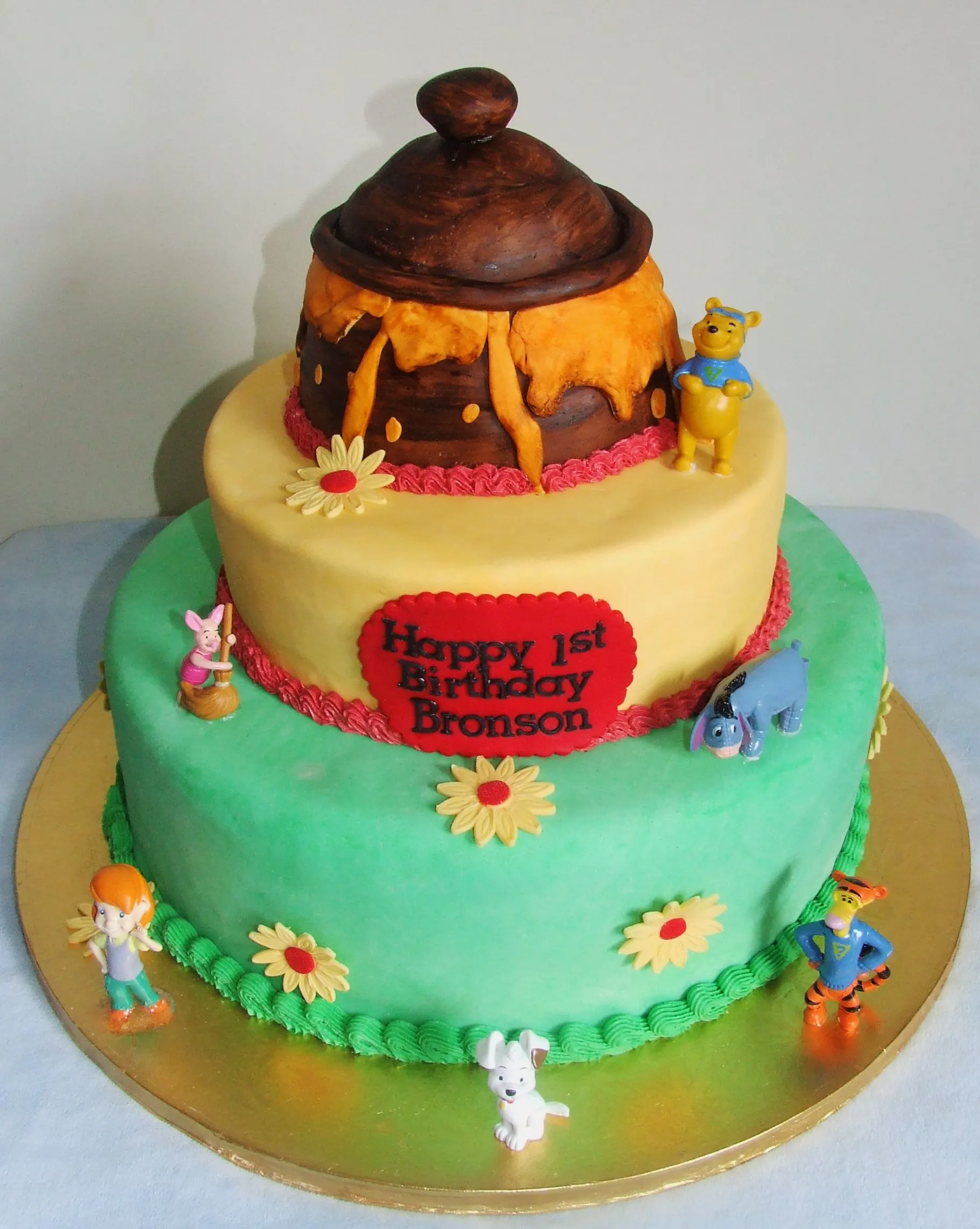 Winnie the Pooh 3 tier Cake | Flickr - Photo Sharing!