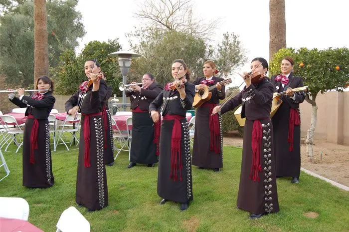 Women's History Month: Mariachis | Camel's Nose