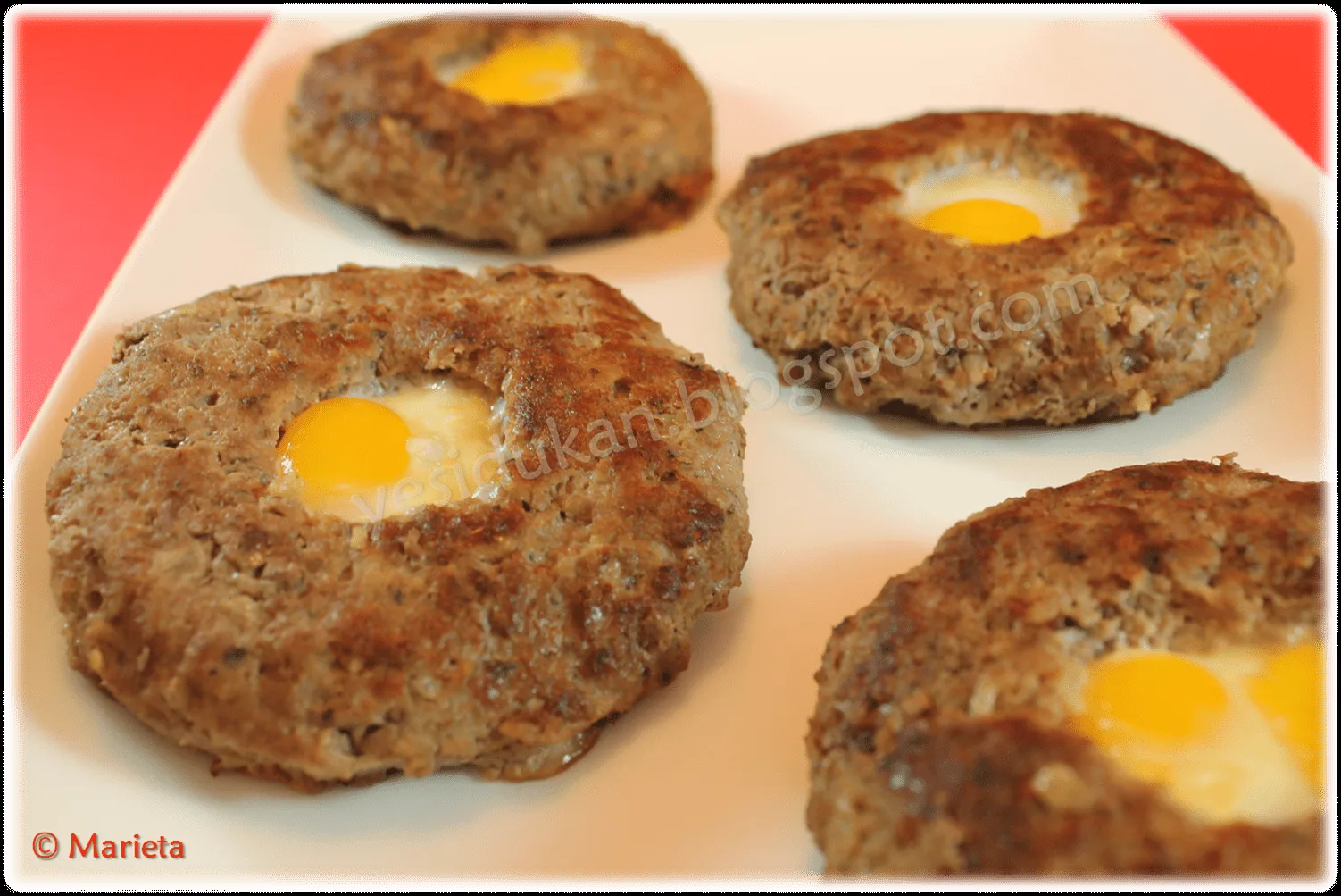 Yes, I Du-kan!: Hamburguesas rellenas de huevo "