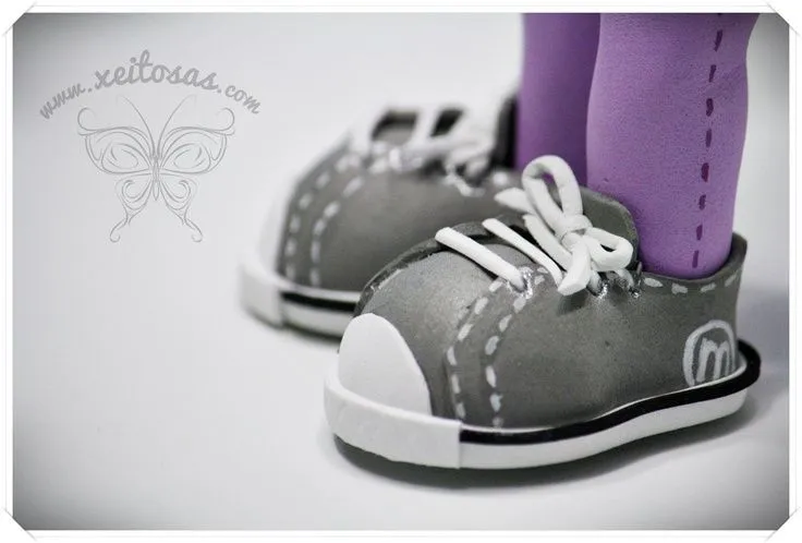 Zapatillas Mustang para fofucha | Fofuchas | Pinterest