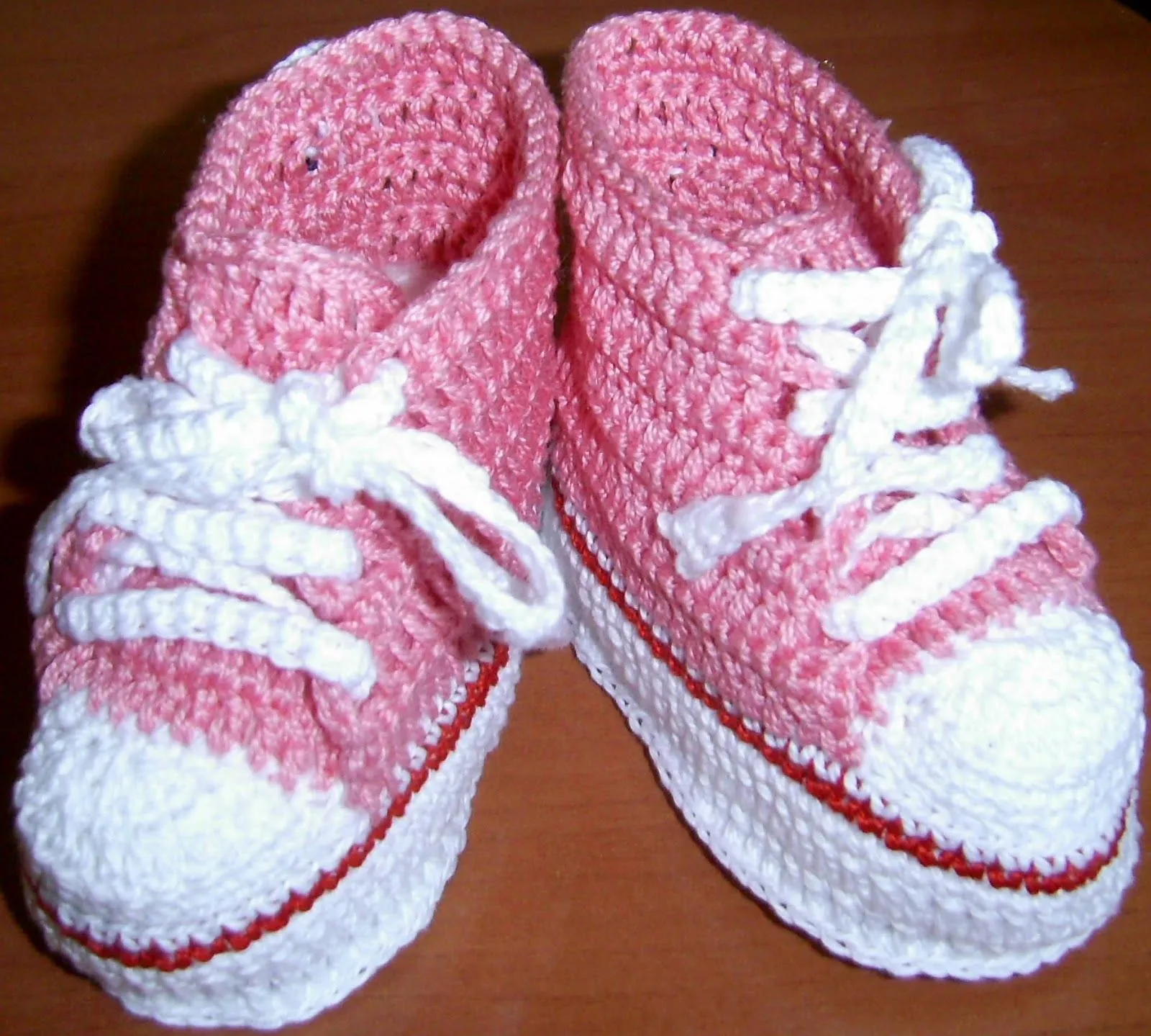 Zapatitos de bebe Rosado Modelo Deportivo