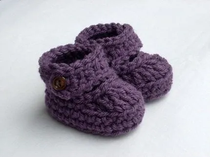 Zapatitos cute on Pinterest | Bebe, Tejidos and Manualidades