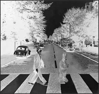 Zruncro Magazine: abbey cholo road ( asi ven las moscas)