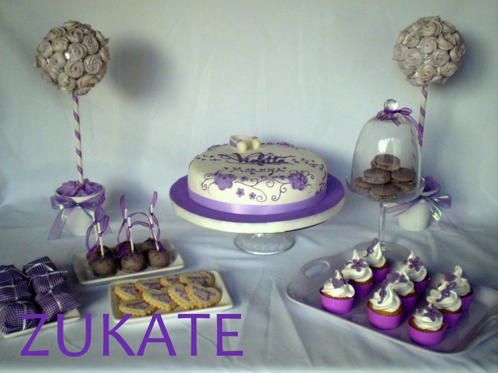 ZUKATE: MESA DULCE DE VIOLETTA